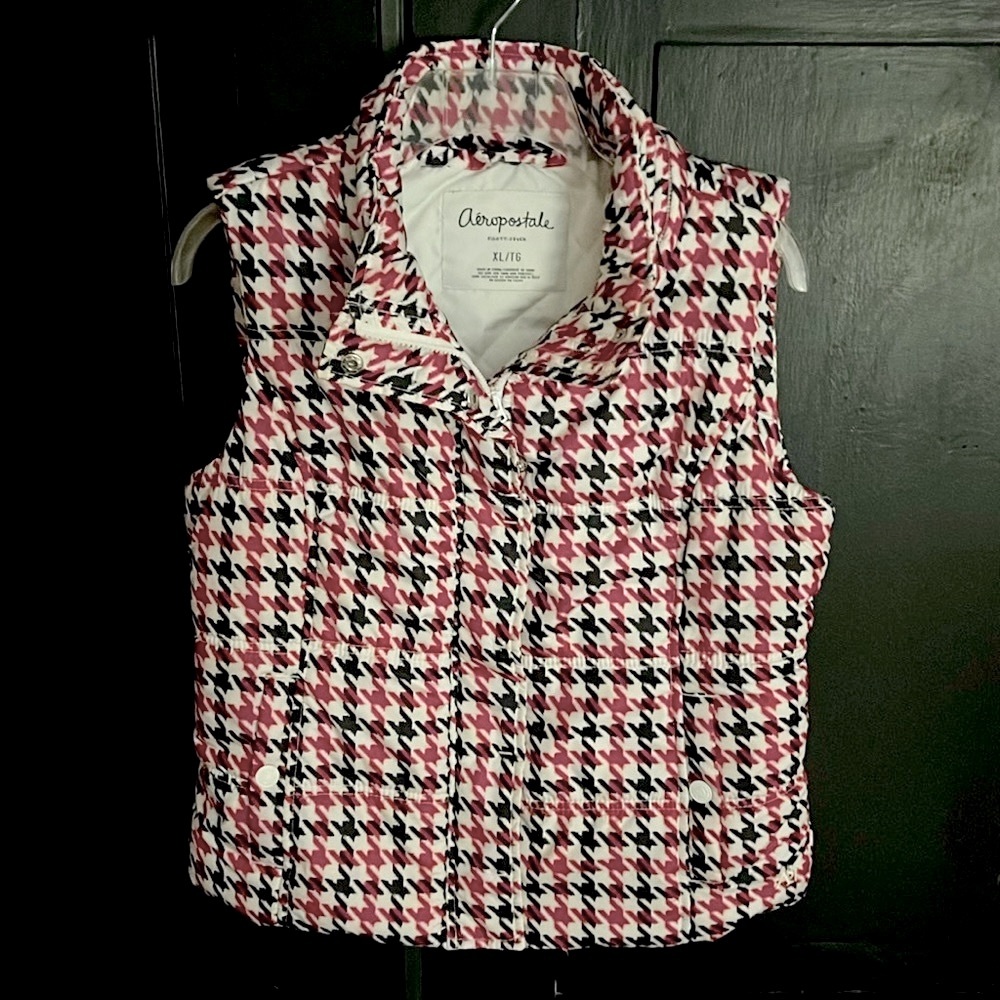 Aeropostale EIGHTY-SEVEN, Junior Size XL Puffer Vest